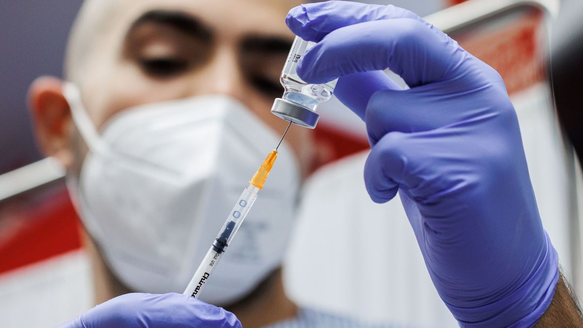 Sanidad notifica 745 nuevos casos y nueve fallecimientos por covid en la Comunidad Valeciana Sanidad notifica 745 nuevos casos y nueve fallecimientos por covid en la Comunidad Valeciana