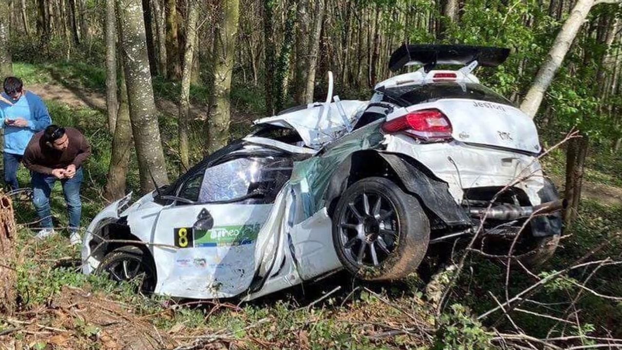 El piloto Julio Castrillo y el copiloto Francisco Javier Álvarez han muerto en un accidente en el Rally Villa de Tineo