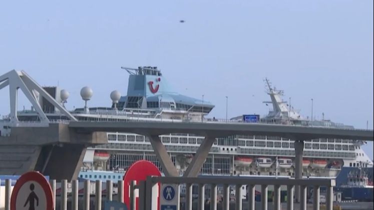 Barcelona pide limitar la llegada de cruceros a la ciudad: en abril llegarán un total de 89 cruceros