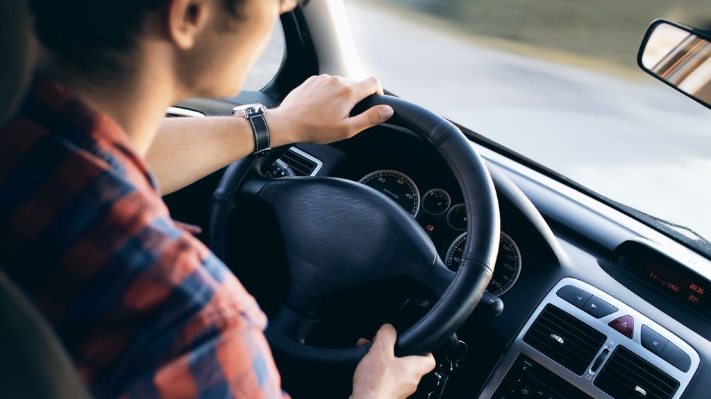 El timo del kilometraje en los coches de segunda mano: cómo evitar que te engañen