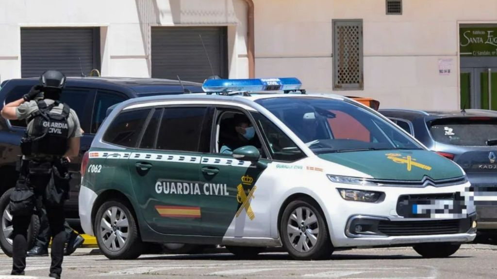 Detenido un hombre de 24 años por apuñalar y matar a su madre en un camping de Enguera, Valencia