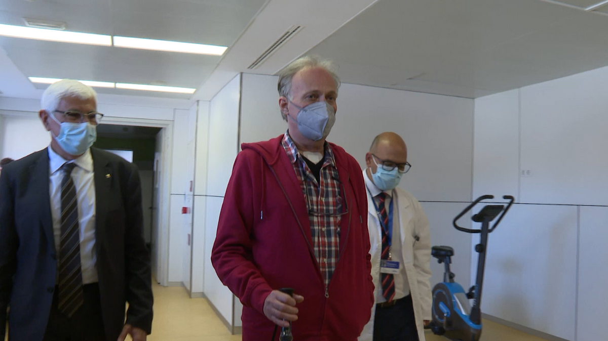 Xavier, de 65 años, es el primer paciente en ser sometido a la técnica quirúrgica