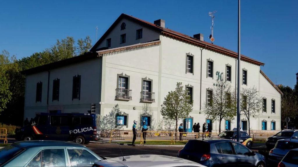 Desalojan en Valladolid el centro social de La Molinera, que había okupado un antiguo hotel 5 estrellas
