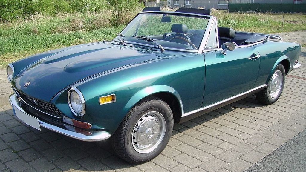 Fiat 124 Spider