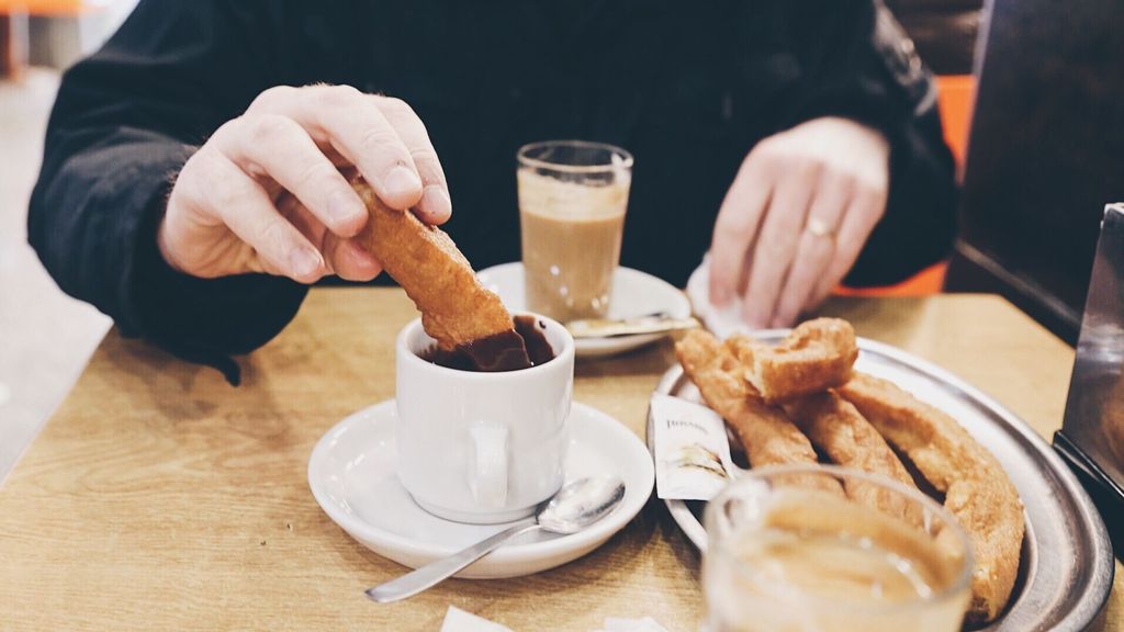 A relaxing cup (acompañada de medio kilo de churros bien de azucar).