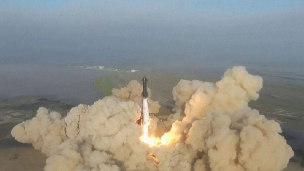 Así explota el cohete Starship, de Elon Musk, a los cuatro minutos de su despegue