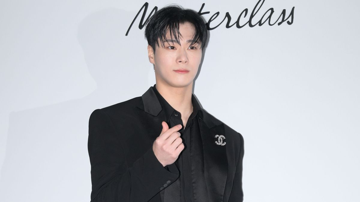 Moonbin