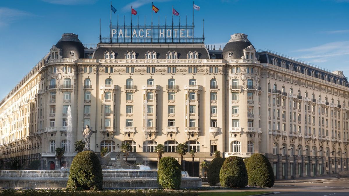 Fachada del Hotel Westin Palace de Madrid Fachada del Hotel Westin Palace de Madrid