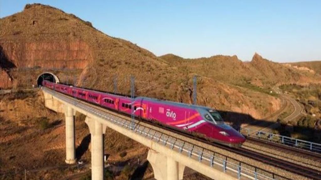 Renfe revela el significado de la frase que se escucha antes de entrar en un túnel