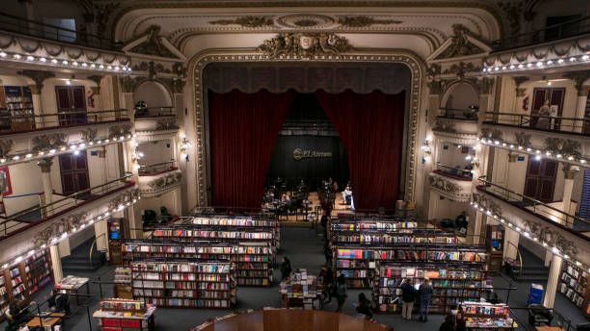 Día del Libro: Trece obras de divulgación perfectas para conmemorar este 23 de abril