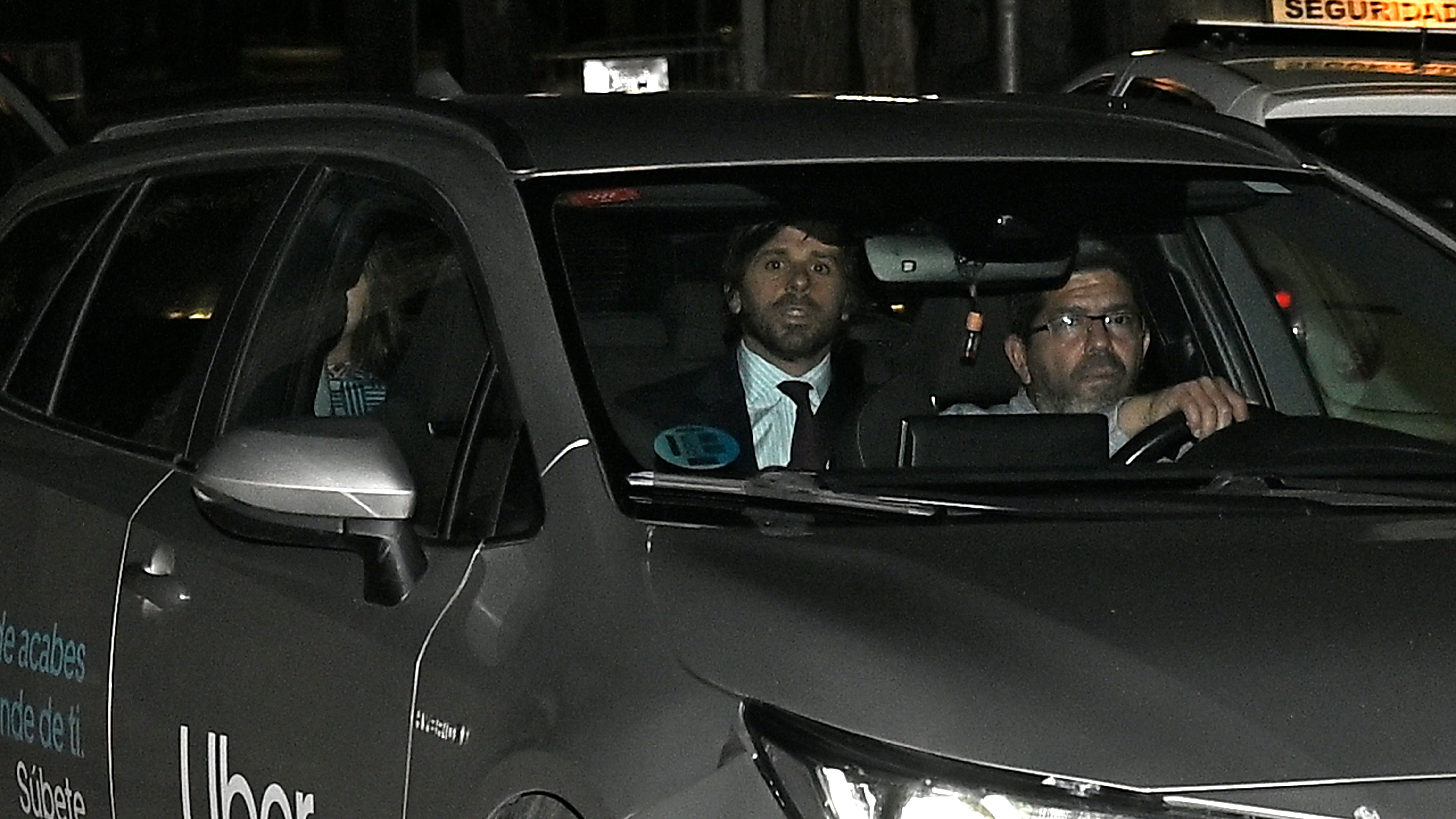 Alvaro Falcó e Isabelle Junot, llegando domicilio de Isabel Preysler