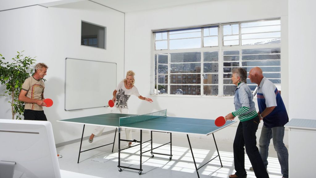 Al jugar ping pong estimulamos el cerebelo y los lóbulos parieta y fornta.