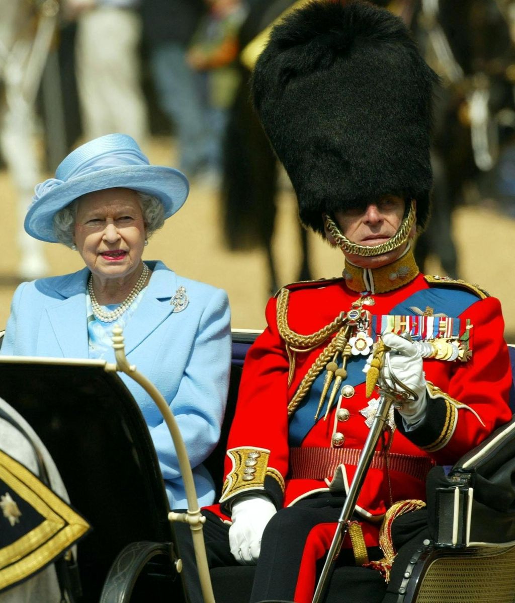 Isabel II y Felipe de Edimburgo. FUENTE: Cordonpress