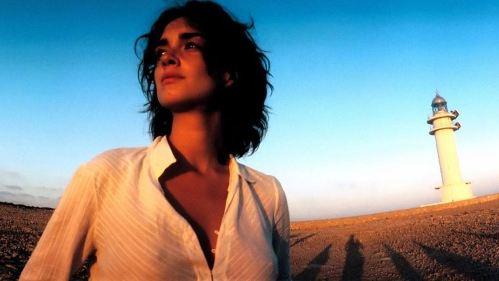 Un rayo de sol, uoh oh oh. Paz Vega en Lucía y el sexo.