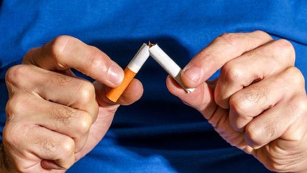 Cómo conseguir una generación libre de humo: desde subir el precio del tabaco prohibir fumar en exteriores