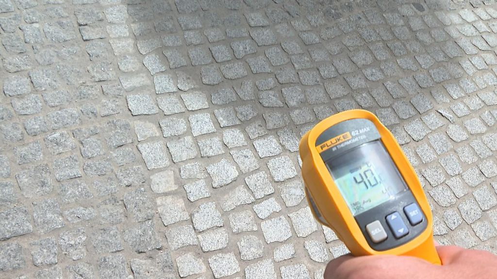 Pavimento a 40 grados en la Puerta del Sol