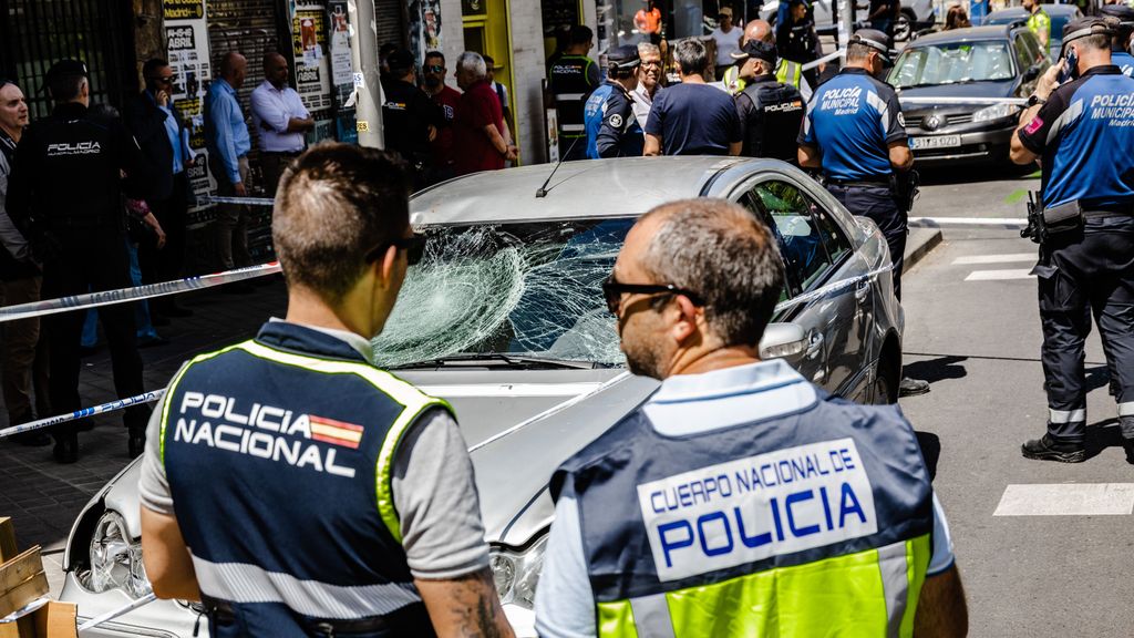 EuropaPress 5153277 agentes policia nacional custodian recogen pruebas atropello paseo