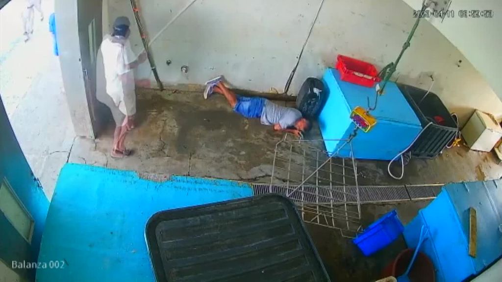 Un grupo criminal mata a 9 pescadores en Ecuador