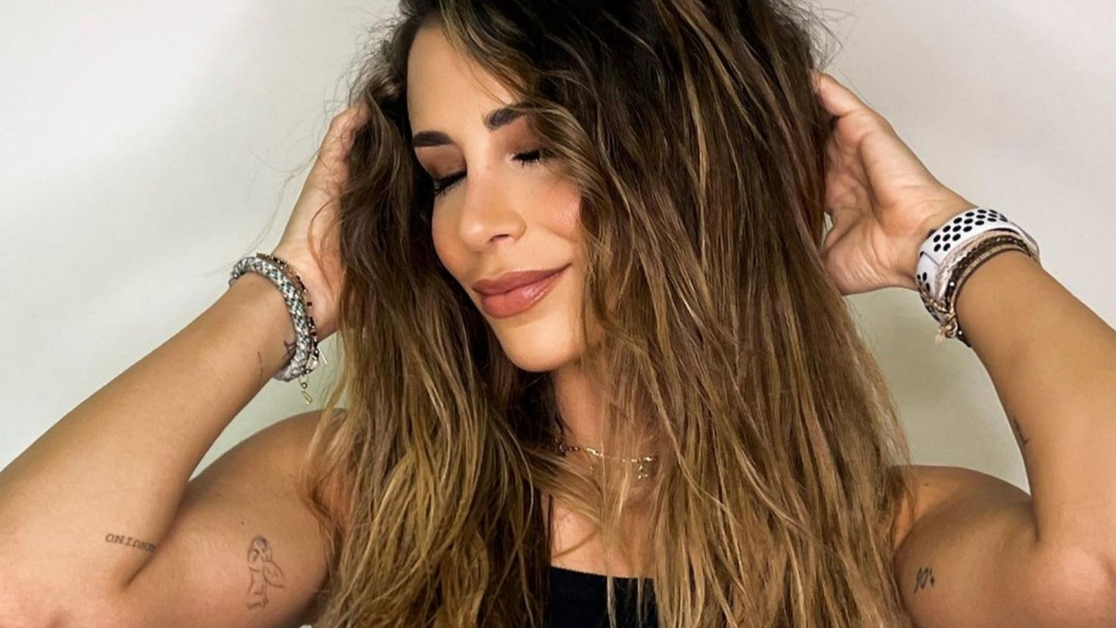 Cristina Porta corta por lo sano su larga melena: su gran cambio