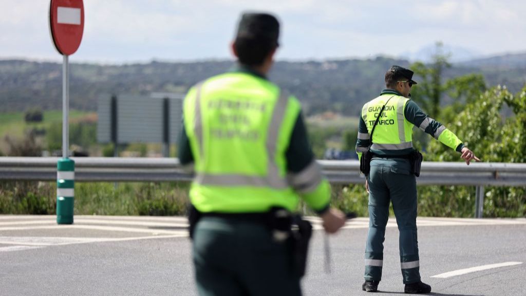 Detenido por conducir por la RM-1 en sentido contrario durante 12 kilómetros triplicando tasa alcohol