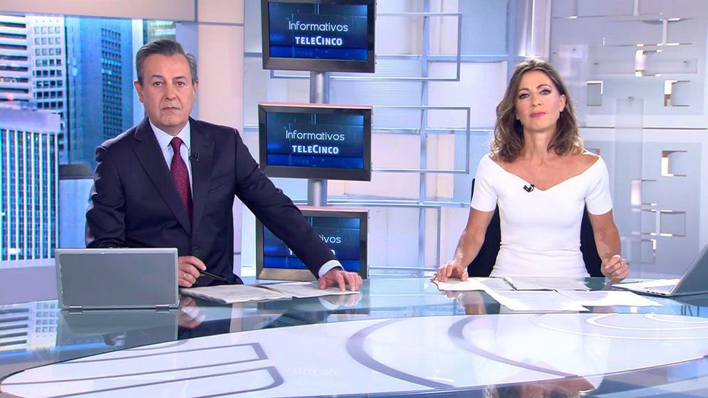 Con José Ribagorda y Ángeles Blanco Informativos Telecinco 2023 Mediodía 06/05/2023