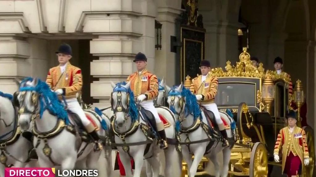 El viaje en carroza de los reyes de Inglaterra