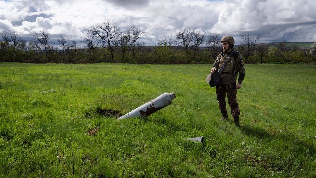 Ucrania acusa a Rusia de utilizar fósforo blanco en Bajmut: se trataría de un crimen de guerra