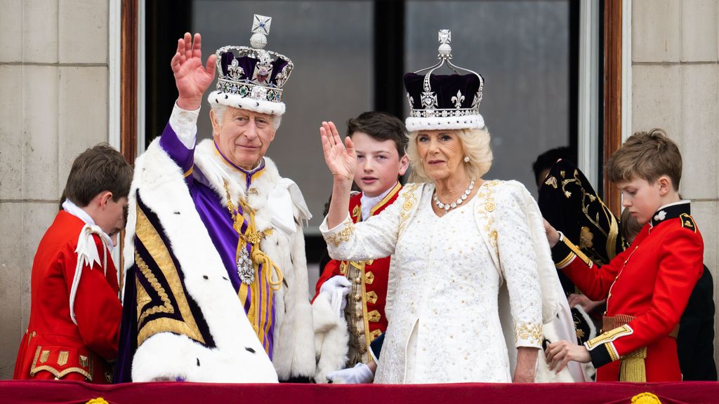 Primeras palabras de los reyes de Inglaterra: están "muy conmovidos" por las celebraciones