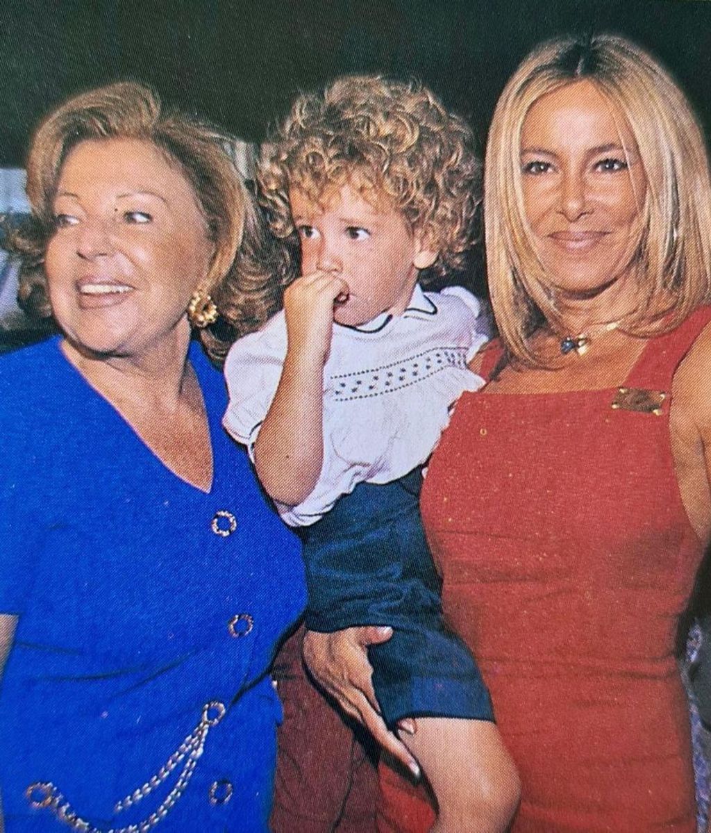 Ana abuela, Ana madre y Aless Lequio, en una foto de archivo