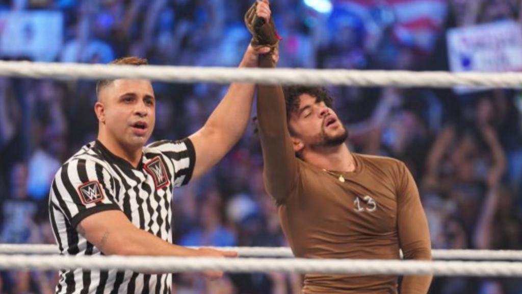 Bad Bunny gana a Damian Prest en una pelea callejera de la WWE: el cantante muestra sus heridas
