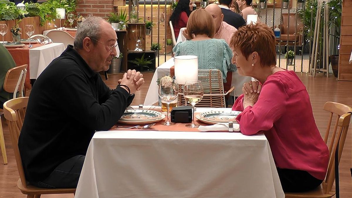 Paquita y el sexo en ‘First Dates’: “Pensabas que con un beso te quedabas embarazada”