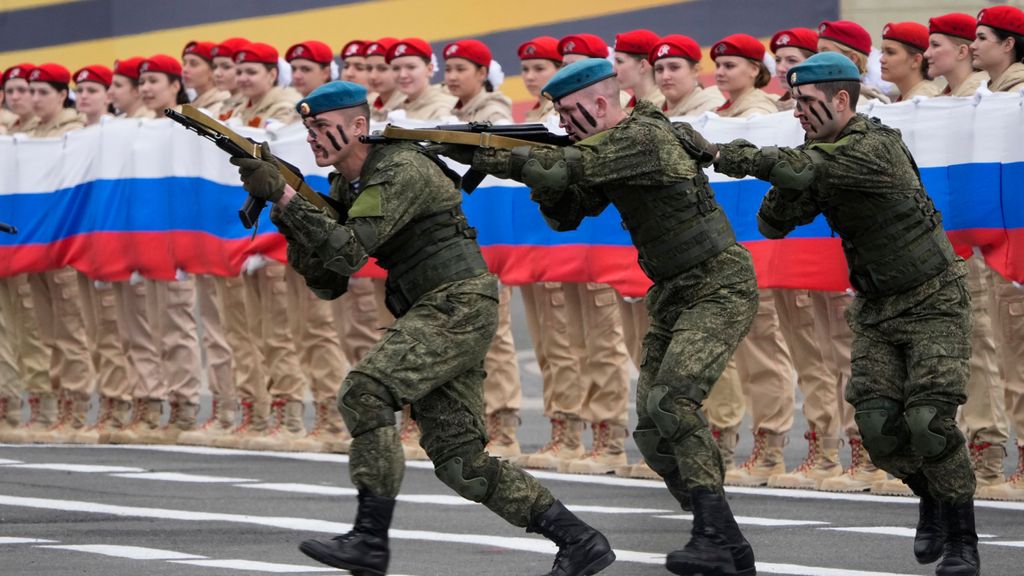 El ejército ruso ensaya para el desfile del Día de la Victoria