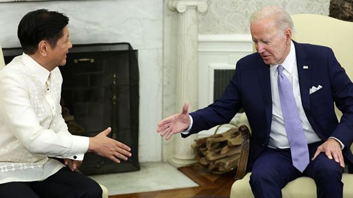 El presidente Biden da la bienvenida al presidente de Filipinas Ferdinand Marcos Jr. y a la señora Louise Araneta-Marcos a la Casa Blanca