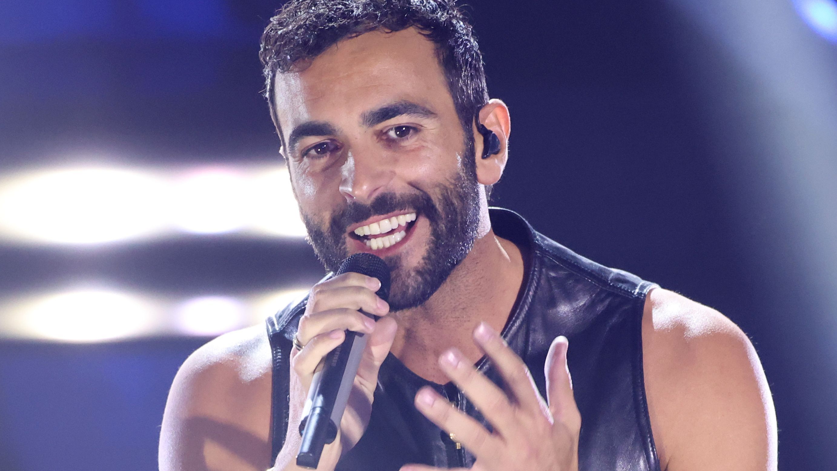 Who is Marco Mengoni, the Italian who raises passions in Eurovision ...