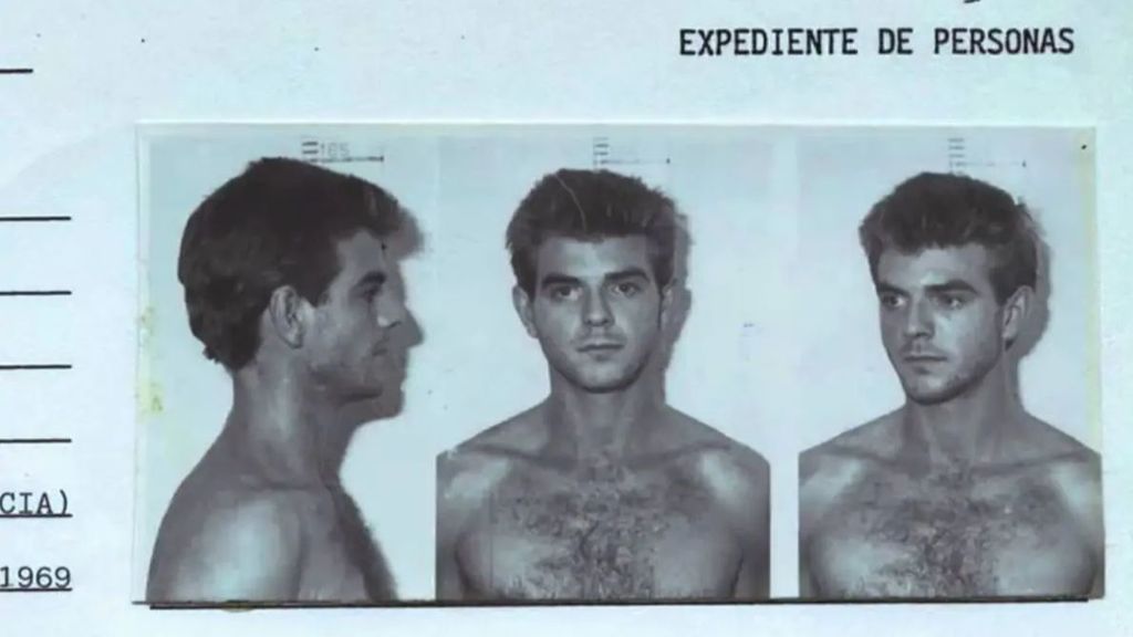 Ficha poliicial de Ricart Tárrega, encontrado culpable de los crímenes del caso Alcasser.