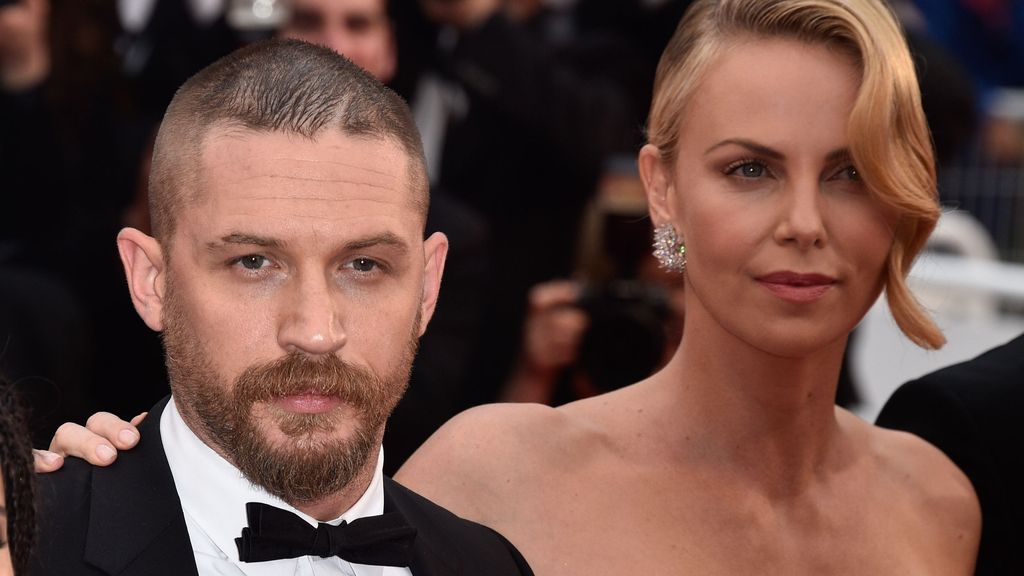 Tom Hardy y Charlize Theron en Cannes