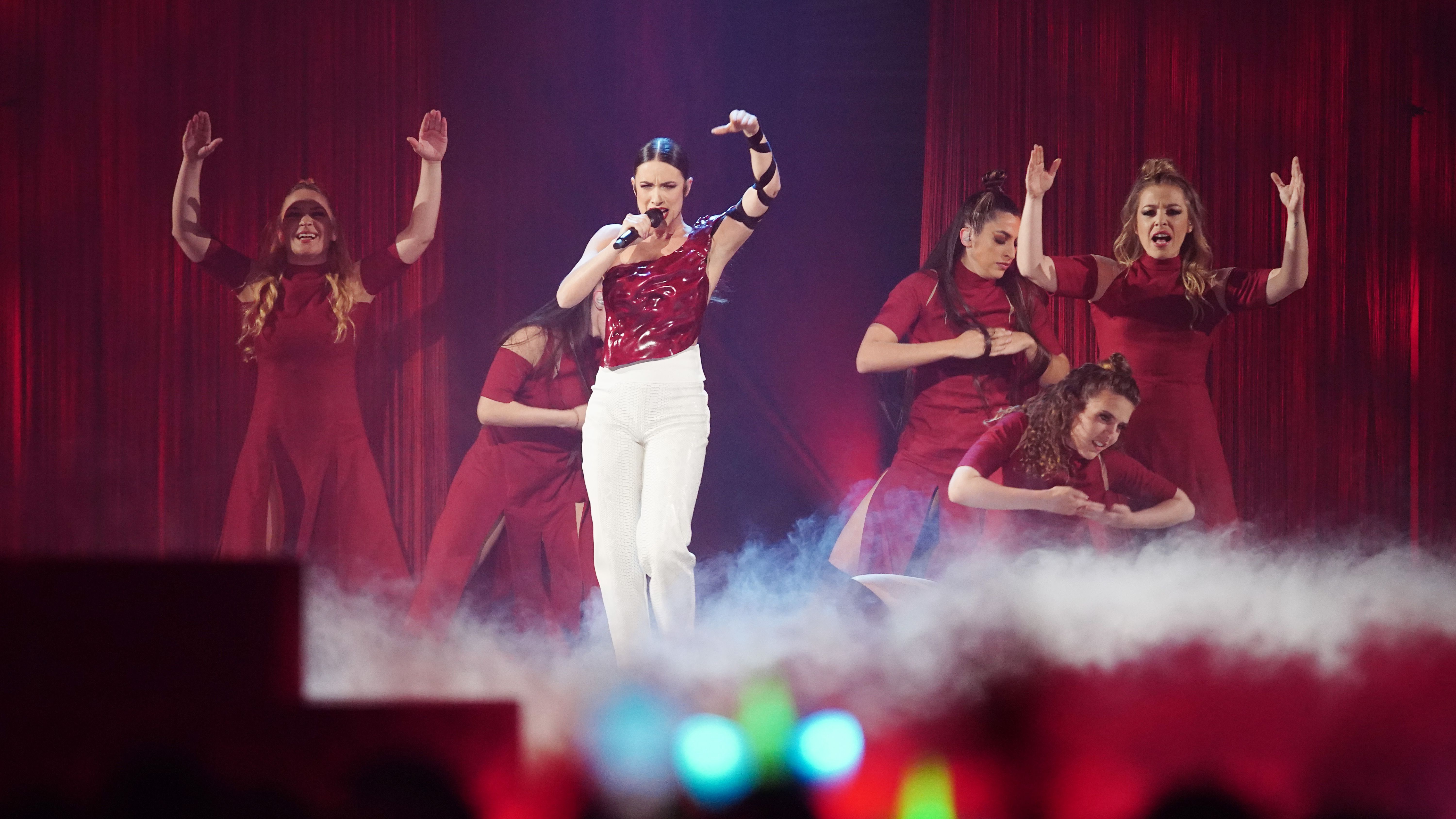 Blanca Paloma durante su actuación en Eurovisión 2023