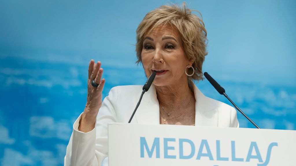 La periodista Ana Rosa Quintana, distinguida con la Medalla de Honor de Madrid