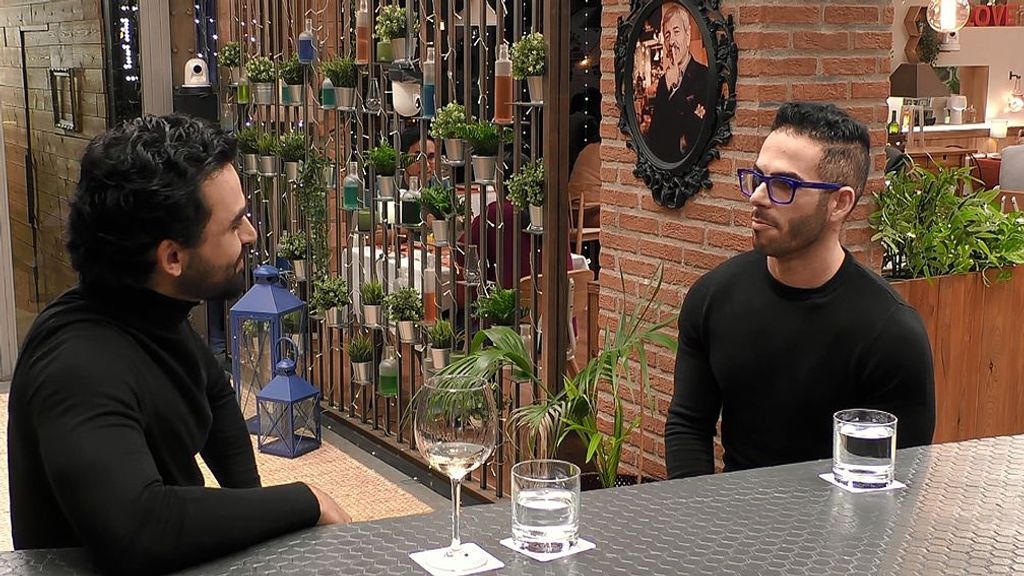 Abel y Eduardo durante su cita en 'First Dates'