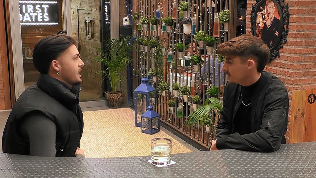 Toni y Manuel durante su cita en 'First Dates'