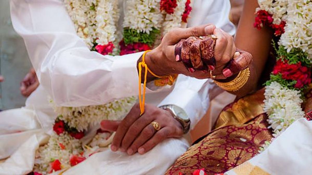 Trágica boda en la India: muere un novio envenenado y la novia está muy grave