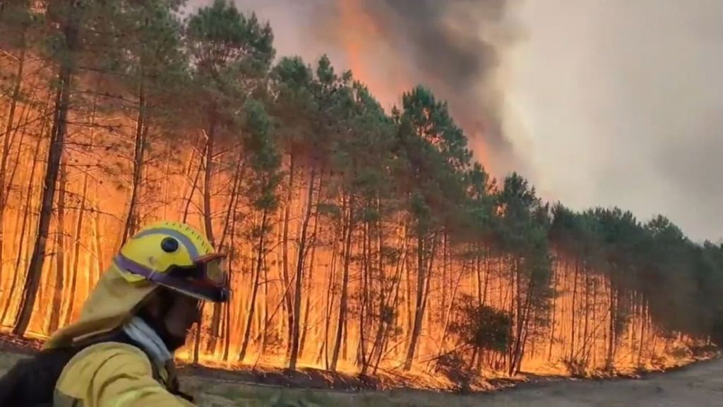 Arde Cáceres: el incendio en Las Hurdes se mantiene en nivel 2 de peligrosidad