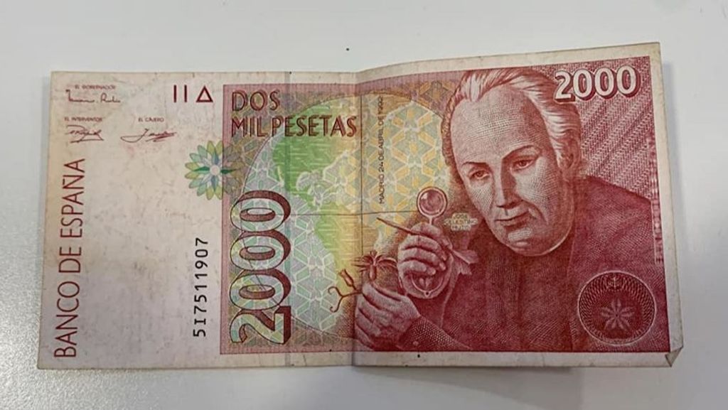 Billete de 2.000 pesetas perdido en Poio.