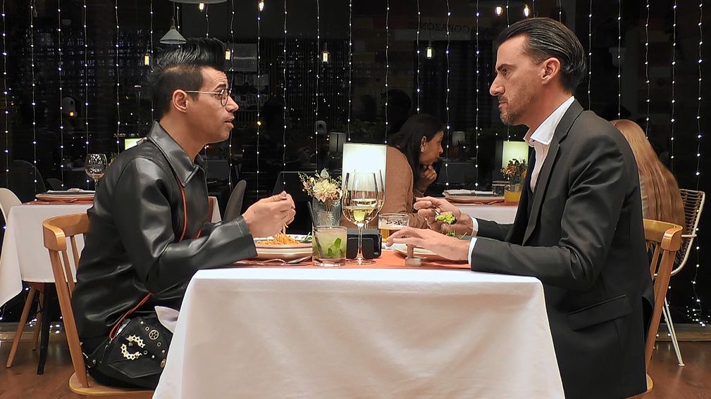 Jesús y David durante su cita en 'First Dates'