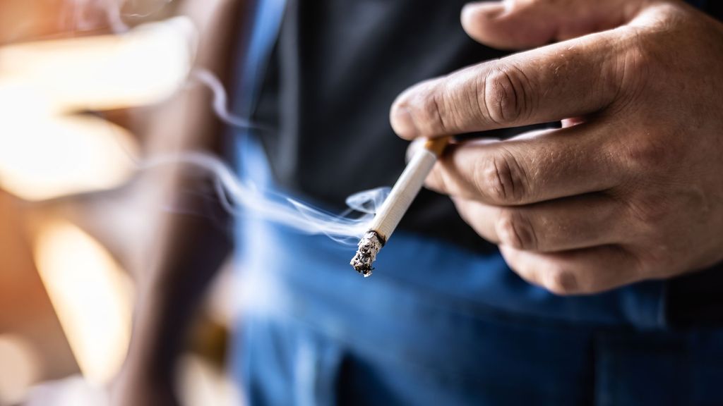 Macroencuesta sobre el consumo de tabaco: el 72% de españoles apoya que se prohíba fumar en terrazas