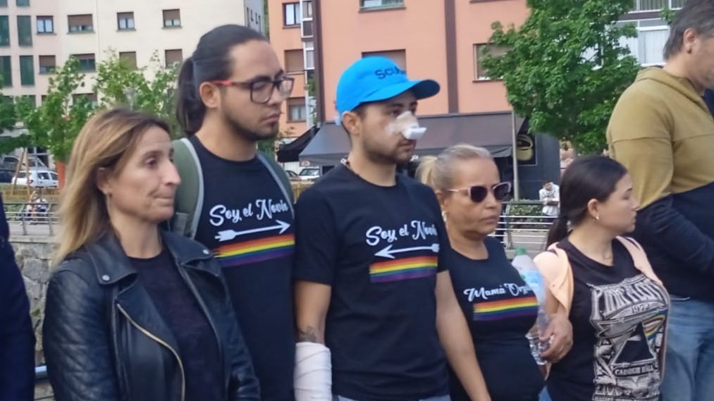 Pareja gay agredida en Villabona