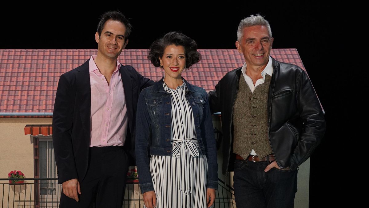 El equipo de la ópera 'Il turco in Italia', con la soprano Lisette Oropesa El equipo de la ópera 'Il turco in Italia', con la soprano Lisette Oropesa