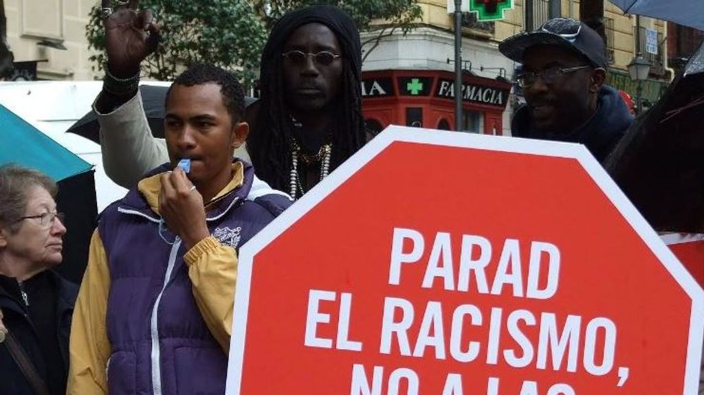 Parad el racismo