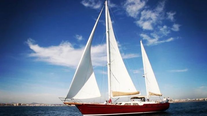 The sailboat that left the port of Seville to recreate the circumnavigation of the Magellan-Elcano world tour disappears in Guam