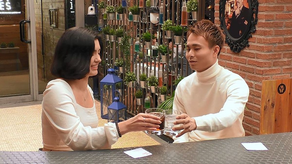 Anaís y Ryuta dos “sosos” muy “sosos” buscando el amor en ‘First Dates’: “Soy rara”